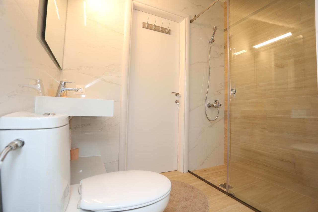 The Miracle - Deluxe, Sea View, Bbq, Private Pool
