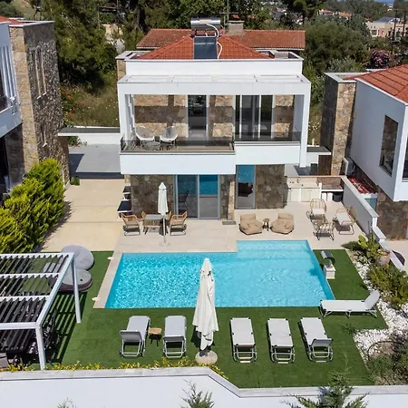 The Miracle Villa Pefkochori Exterior foto