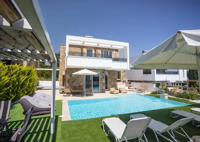 The Miracle Villa